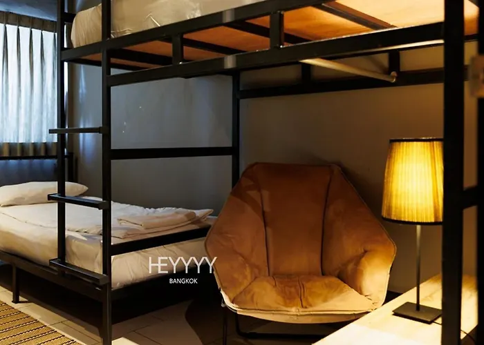 Heyyyy Hostel Bangkok