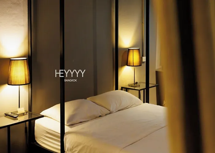 Heyyyy Hostel